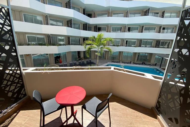 Studio close to 5a - Rooftop pool - Best location, photo 4
