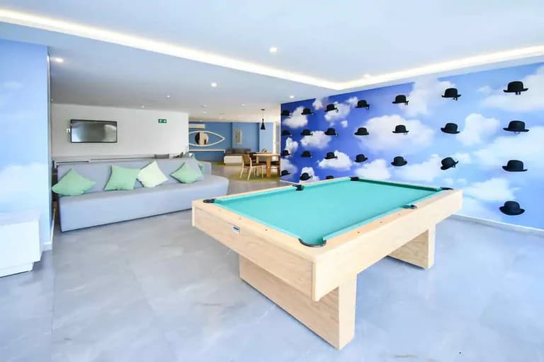 The Gallery Condos