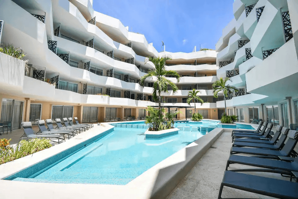 The Gallery Condos