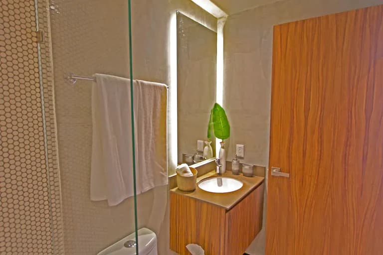 Boho-Chic Condo with amazing rooftop and views, photo 6
